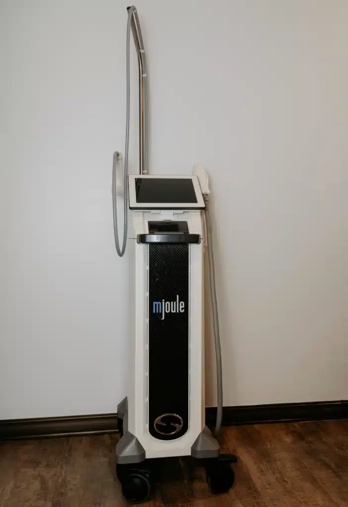 Face Services in West Des Moines, IA