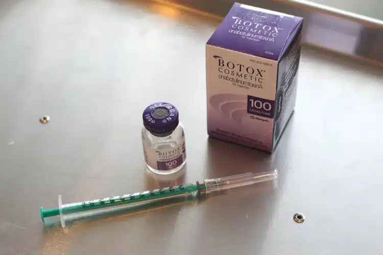 Face Services in West Des Moines, IA